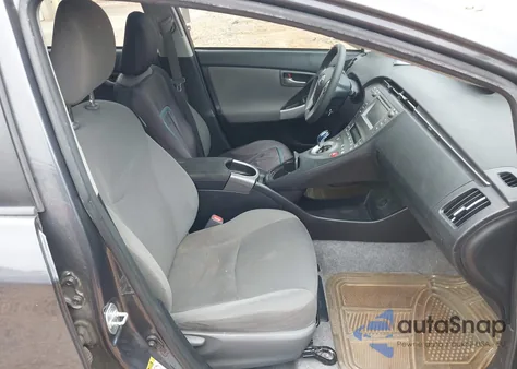 2015 Toyota Prius Two from USA, damaged, VIN JTDKN3DU3F1992274